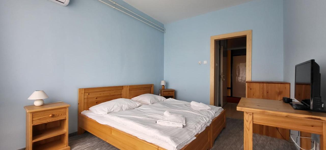 Hotel Korona Σίοφοκ Εξωτερικό φωτογραφία