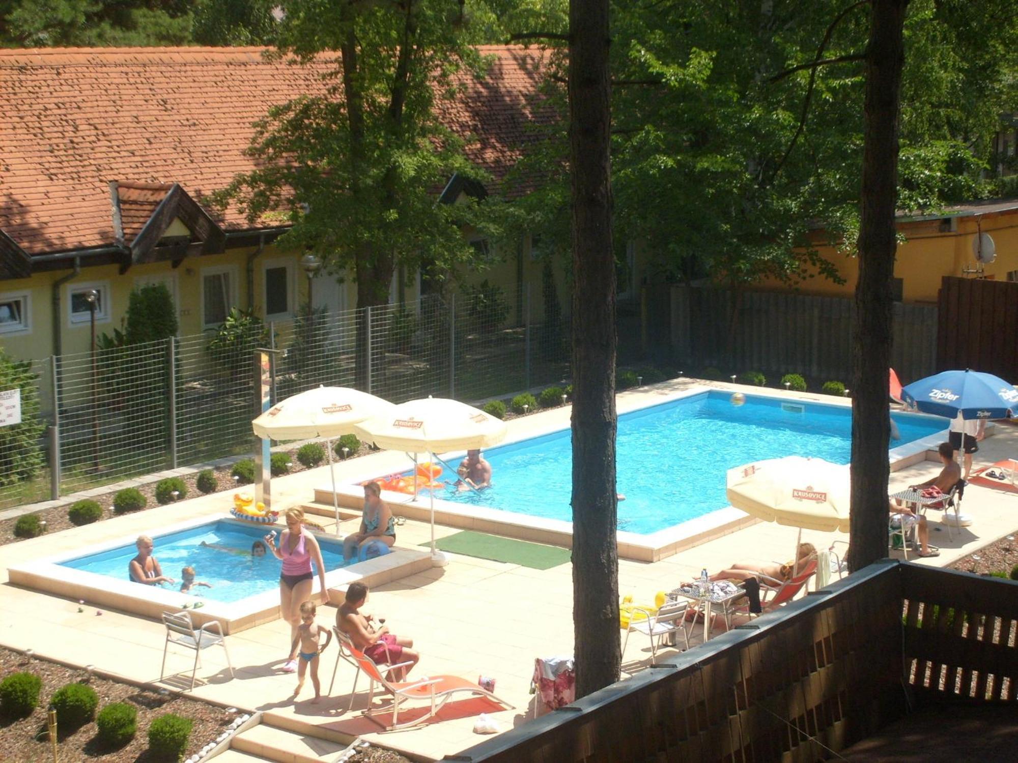Hotel Korona Σίοφοκ Εξωτερικό φωτογραφία